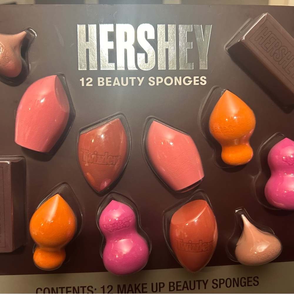 Hersheys 12 Piece Beauty Sponges SO CUTE New